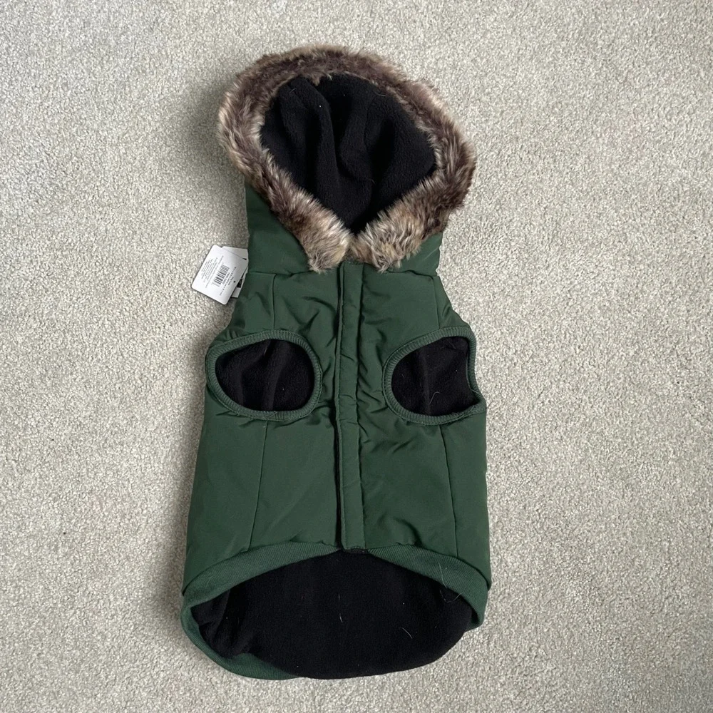 Tails & Noses Holiday Pet Dog Jacket Coat Green Size Large NWT
